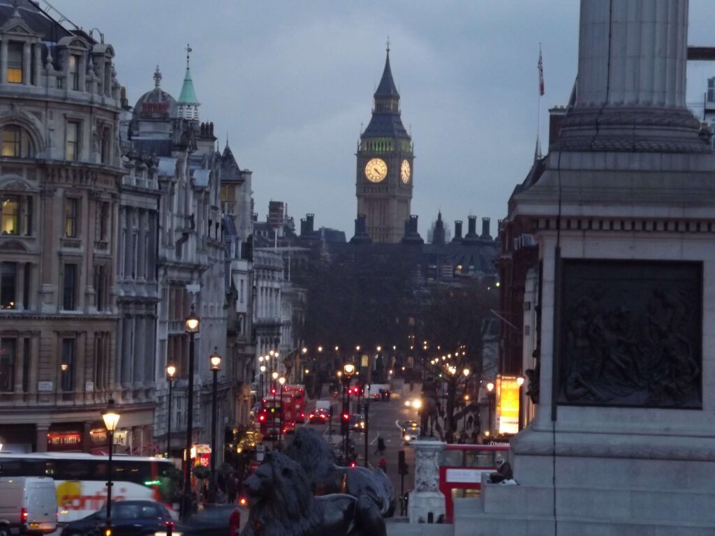 big ben visto da trafalgar square