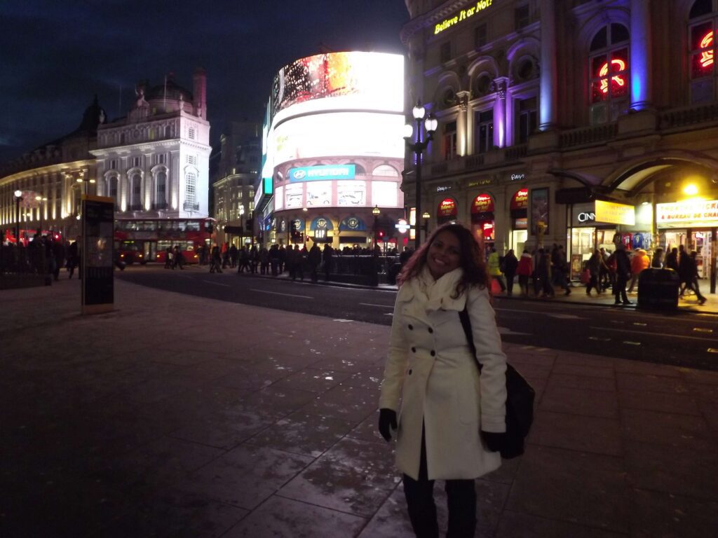 piccadilly circus em londres