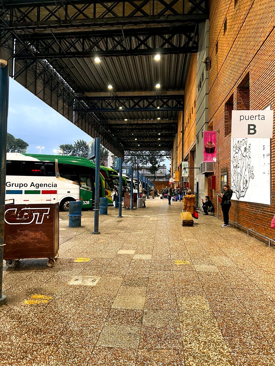 Rodoviária Tres Cruces Montevideo