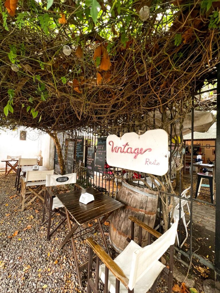 Vintage Retro Colonia del Sacramento